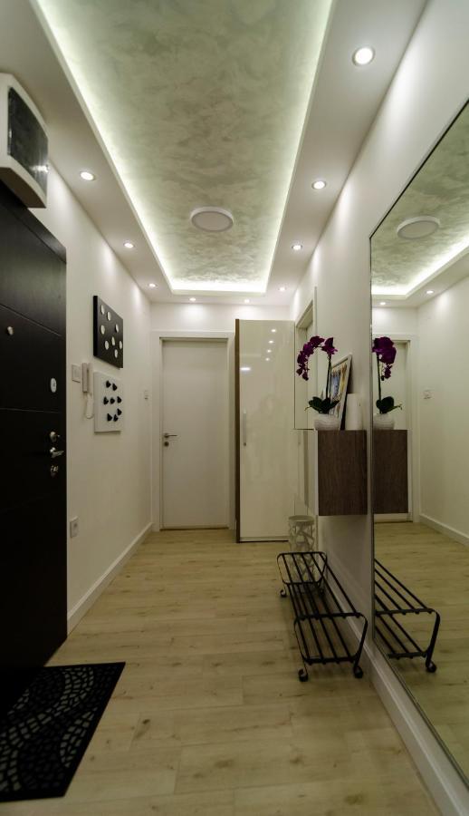 Apartman Mdb Lux Суботиця Екстер'єр фото