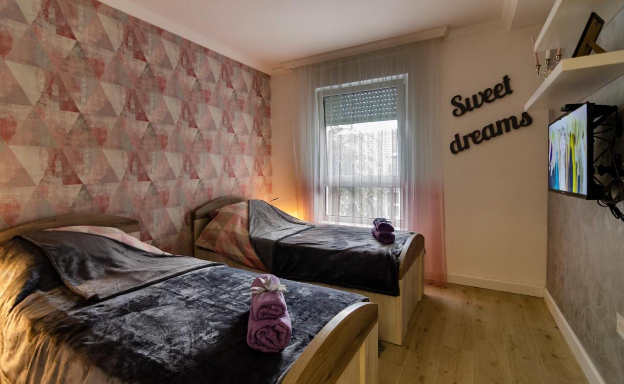 Apartman Mdb Lux Суботиця Екстер'єр фото