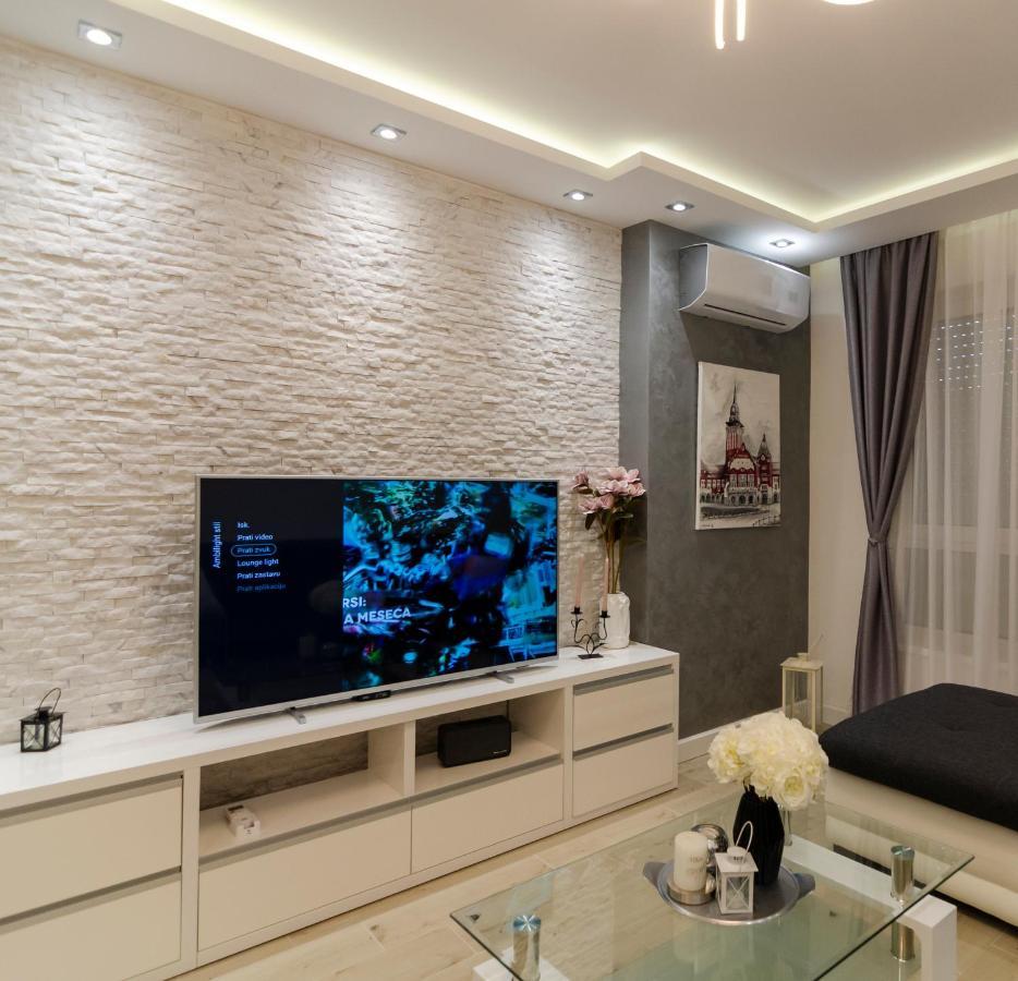 Apartman Mdb Lux Суботиця Екстер'єр фото