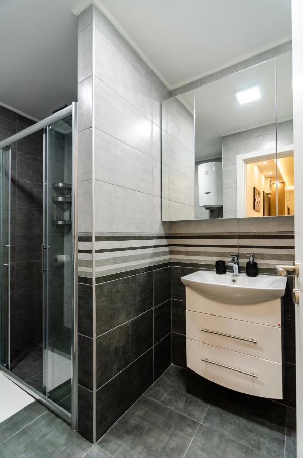 Apartman Mdb Lux Суботиця Екстер'єр фото